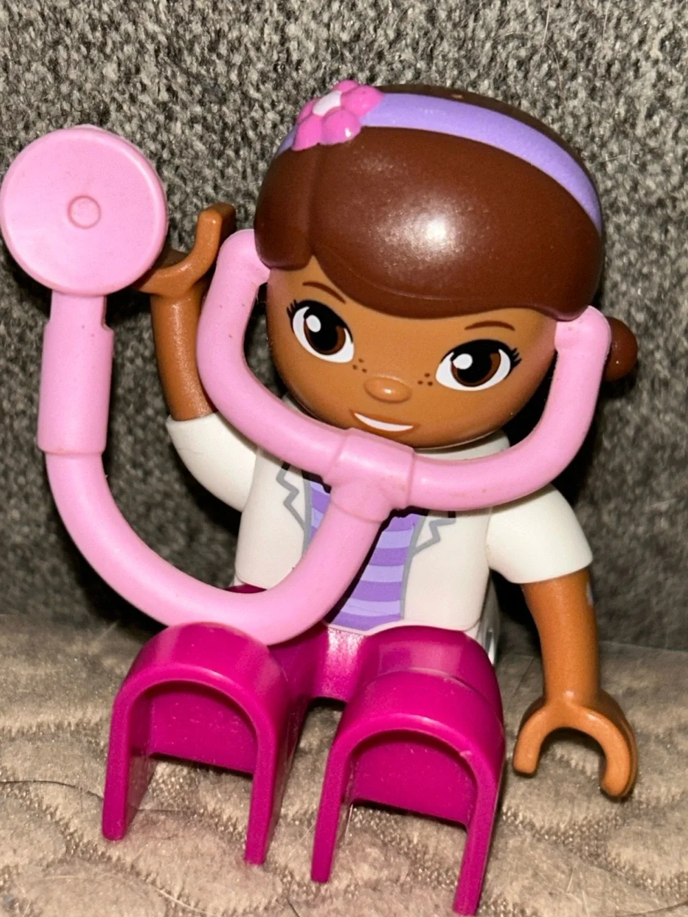 LEGO DUPLO DOC McSTUFFINS DOCTOR NURSE Set 2.5